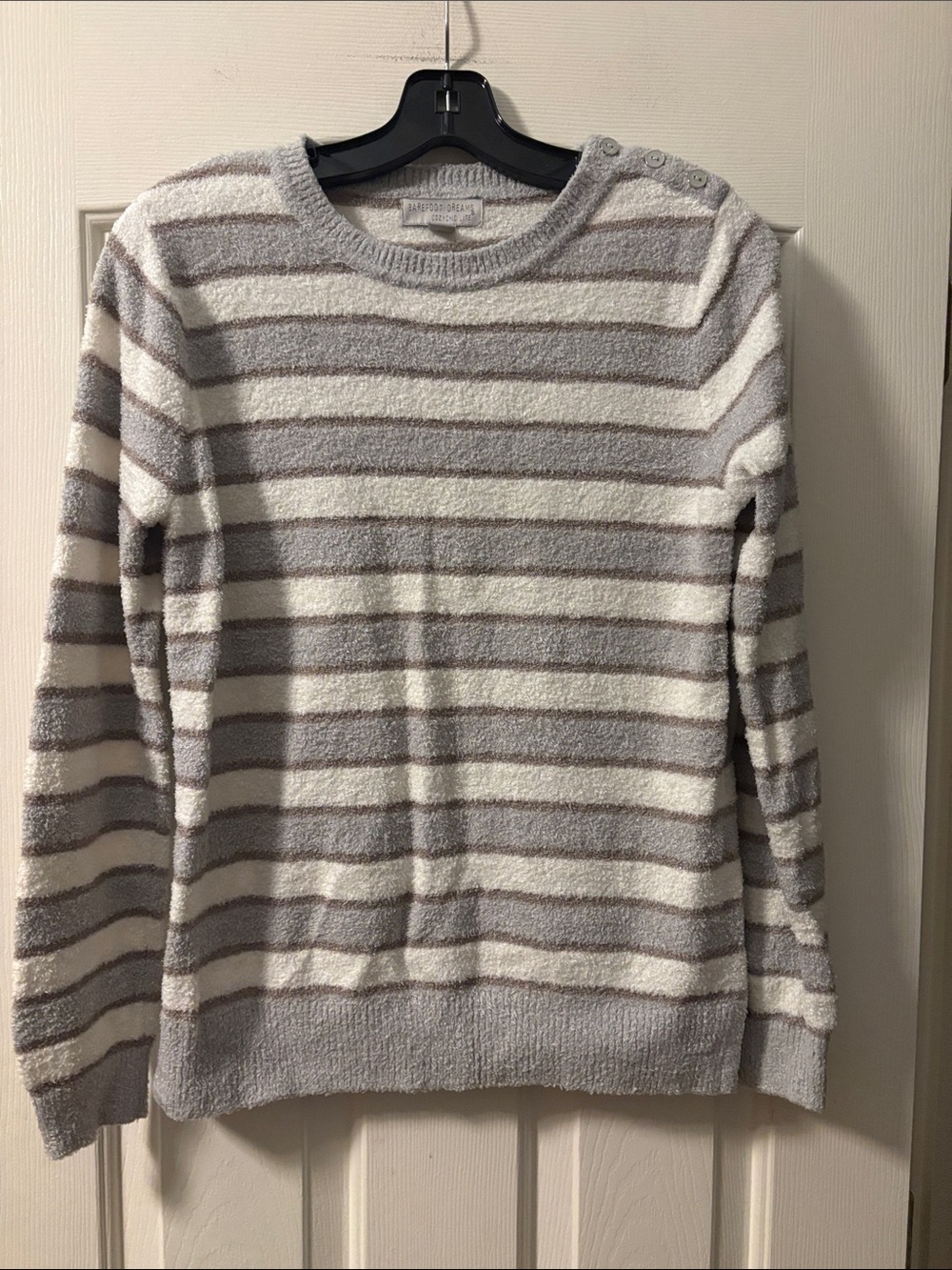 Barefoot Dreams CozyChic Lite Gray and Cream Sweater size L